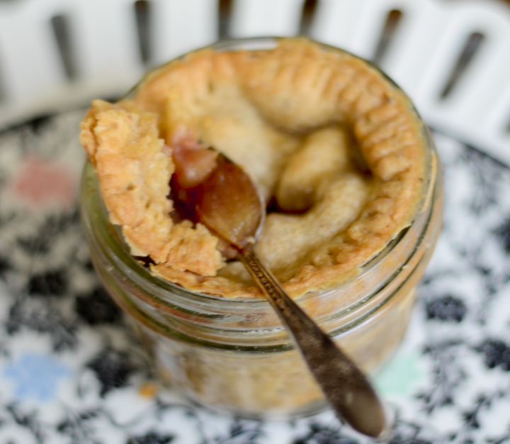 Spoon scopping mini pie in a jar out 