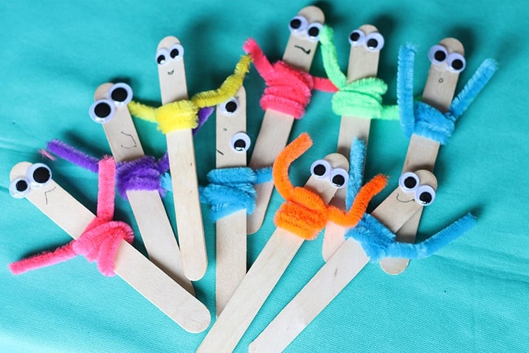 Pipe Cleaner Craft: Popsicle Pals | Thriving Home