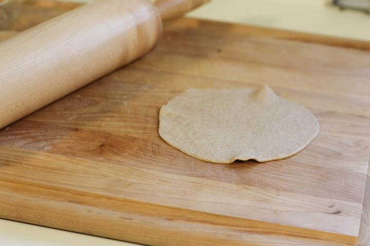 Homemade pizza pockets are a kid and adult favorite! They're packed with the yumminess of pizza without any added ingredients or fillers.