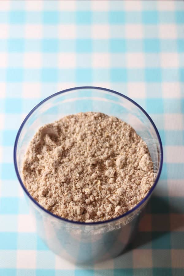 Oatmeal Pancake Mix {Easy & Healthy!}