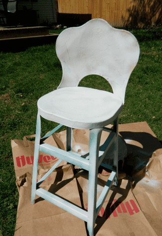 primed chair