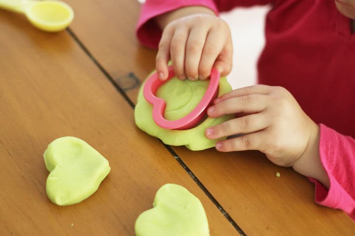 Easy Homemade Playdough Recipe FREE Printable Thriving Home