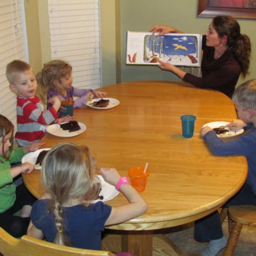 10 Holiday Activities at Family Gatherings