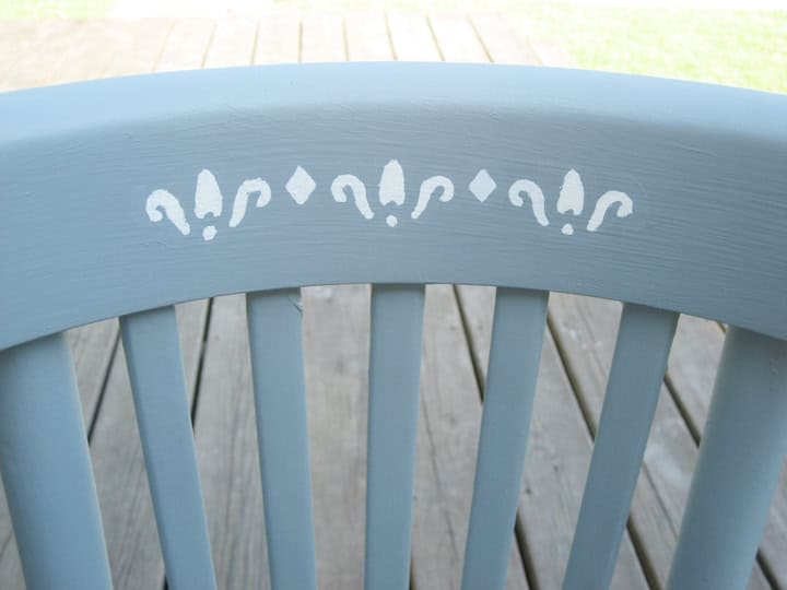 chair stencil