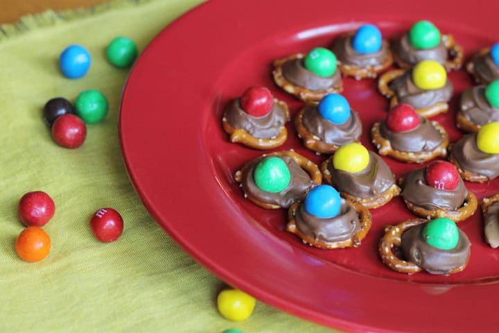 Pretzel rolo bites on a red plate