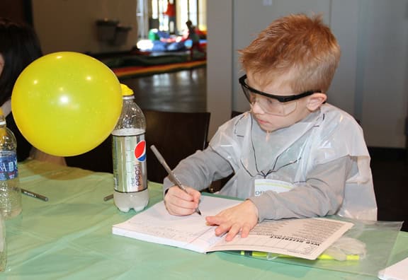 "Blow Up That Balloon" Science Experiment: What a cheap, easy, and fun science experiment for home, school, or a Science Birthday Party!