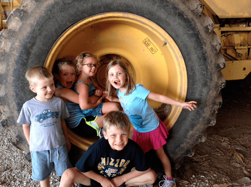 Make This Summer with Your Kids Count - How to create intentional summer goals that will make a difference in kids' lives.