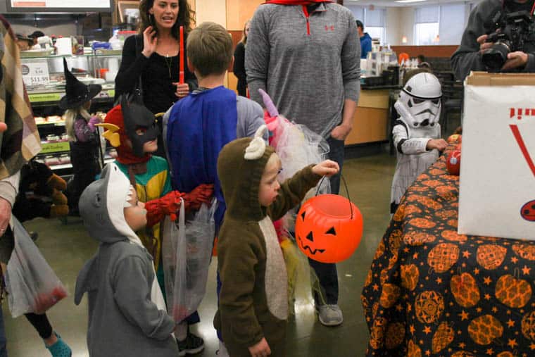 HyVee Halloween-23