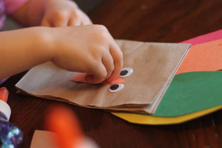 Thankful Turkeys: An easy and meaningful Thanksgiving craft to do with kids. Inside the DIY turkey, your kids will document things they are thankful for that year. It'd be fun to do one each year!