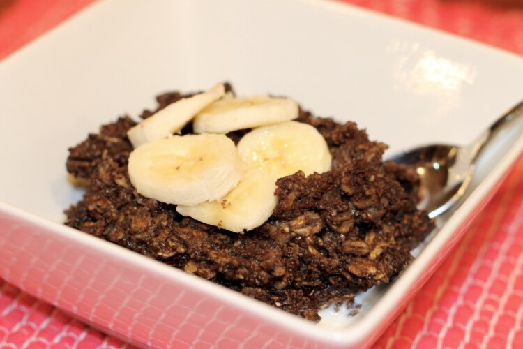 Dark Chocolate Banana Baked Oatmeal (with Sneaky Spinach)