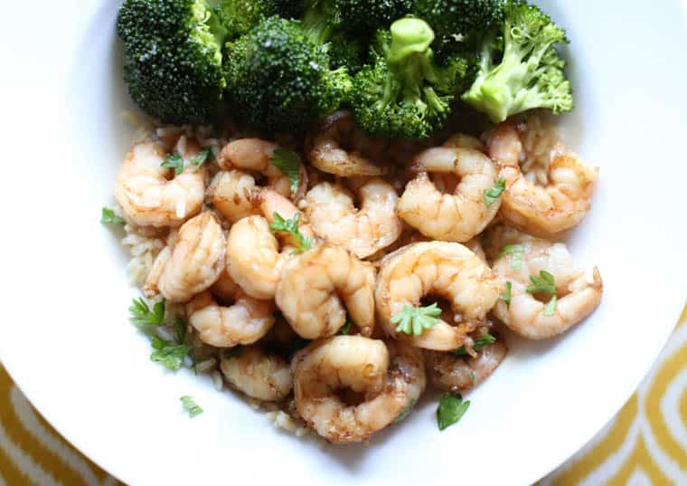 This honey garlic soy shrimp marinade makes a great healthy dinner. I love the sweet savory flavor and that the shrimp can be used in a variety of ways. This recipe also includes how to make a freezer friendly version! So, if you're looking for a healthy freezer meal, look no further. 