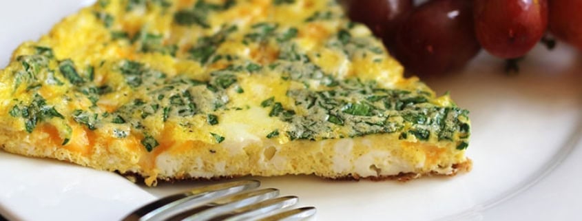 10-Minute Spinach Cheddar Frittata