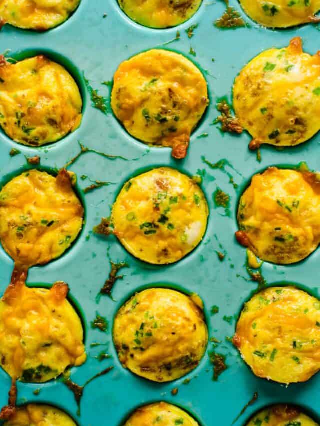 egg bites in a silicone muffin pan