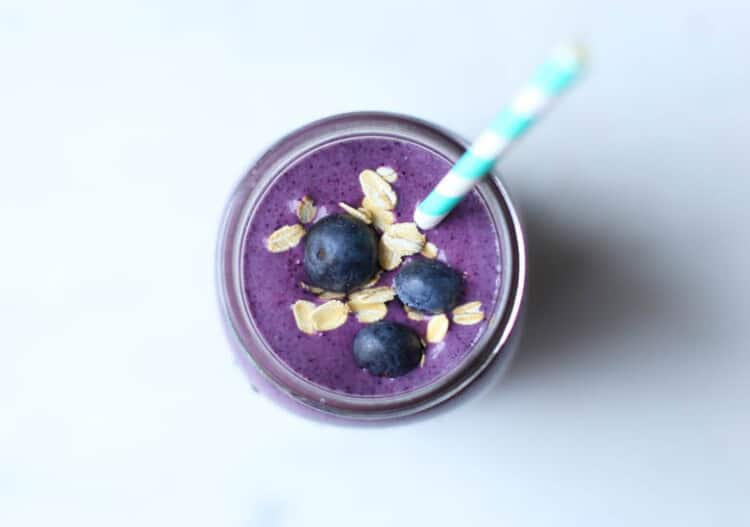 Blueberry Muffin Smoothie {a Kid Favorite!} - Thriving Home