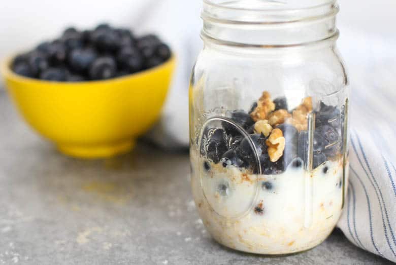 Overnight Oats in a Jar + 6 Awesome Recipes - Salty Lemon Sister