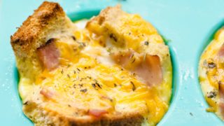 5-Ingredient Breakfast Egg Muffins - Thriving Home