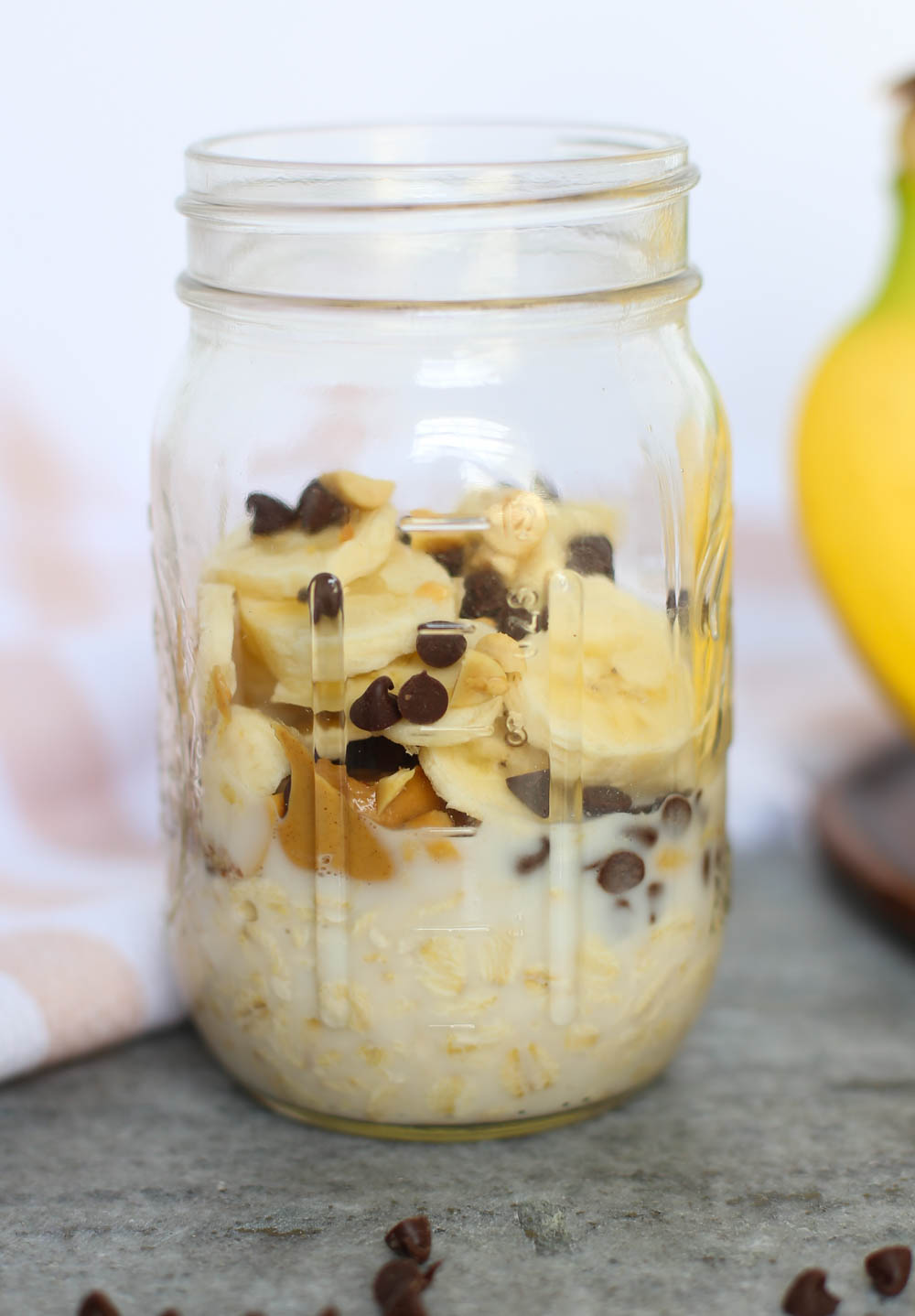 Easy Overnight Oatmeal in Disposable Cups – Pepper Scraps
