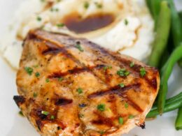 https://thrivinghomeblog.com/wp-content/uploads/2020/08/Savory-Chicken-4-260x195.jpg