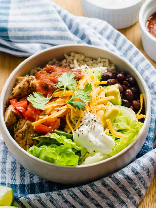 Chicken burrito bowl with toppings