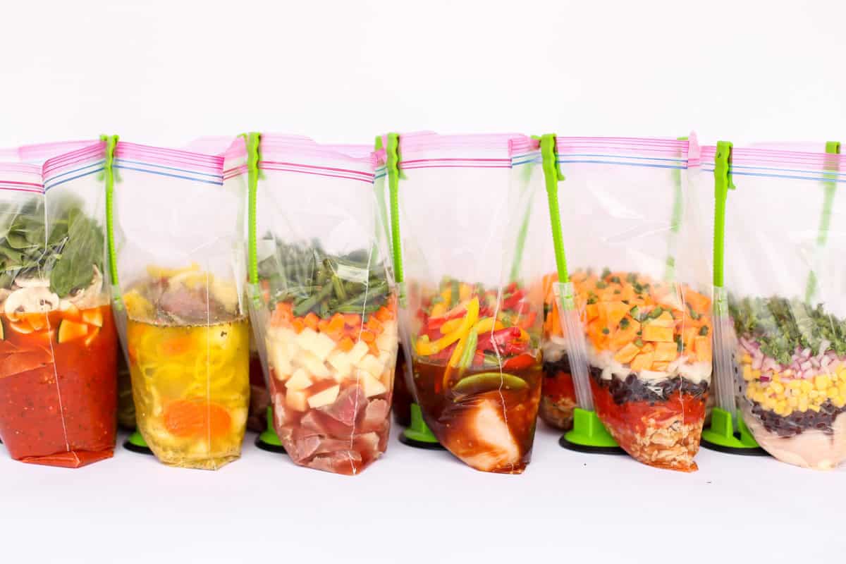 Duraglass™ 7 Cup Round Meal Prep Container  Meal prep containers, Meal  prep bowls, Layered salad