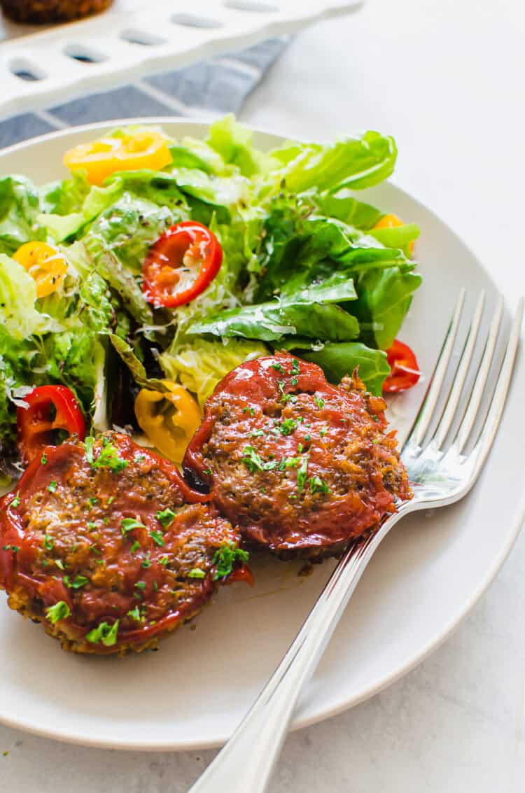 Meatloaf Muffins {Healthy, kidfriendly, freezerfriendly!}