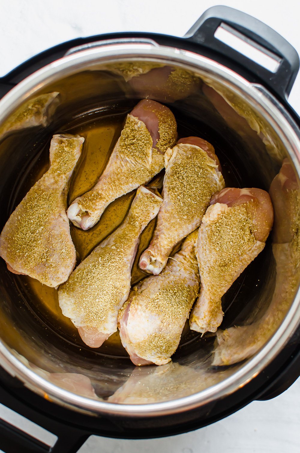 frozen seasoned chicken drumsticks in instant pot.