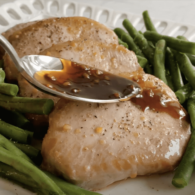 drizzling glaze over pork chop