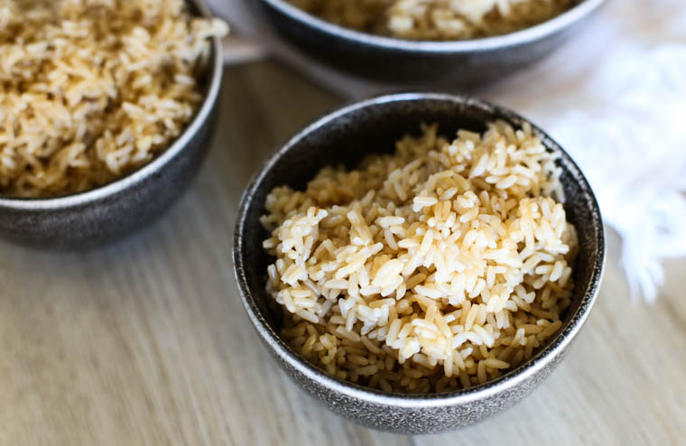 Brown rice cooked and in bowls
