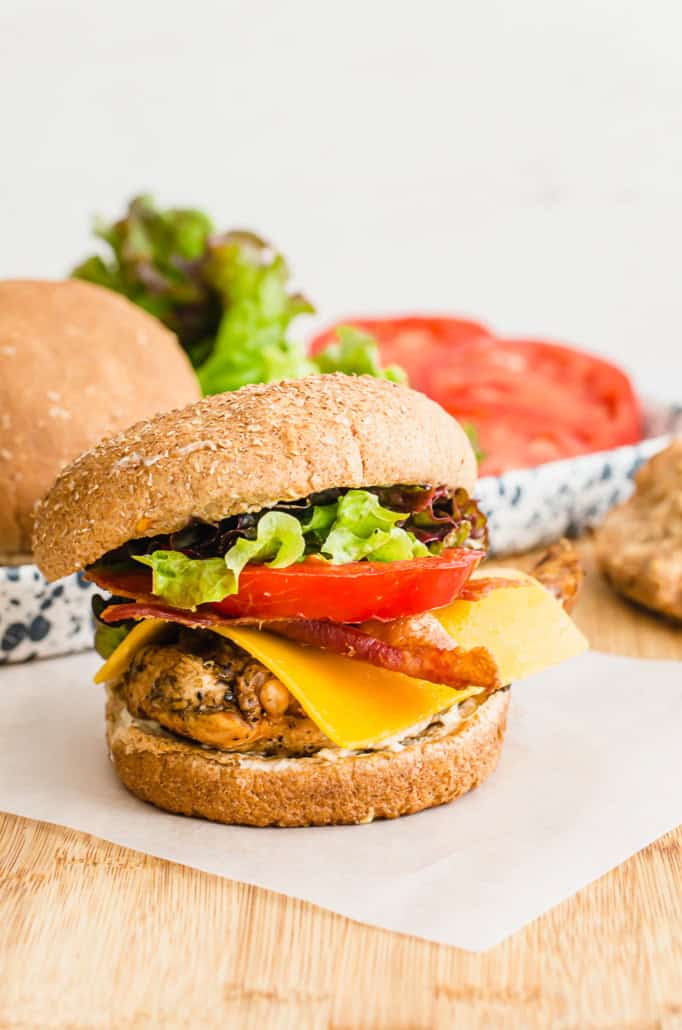 grilled chicken sandwich recipe with toppings