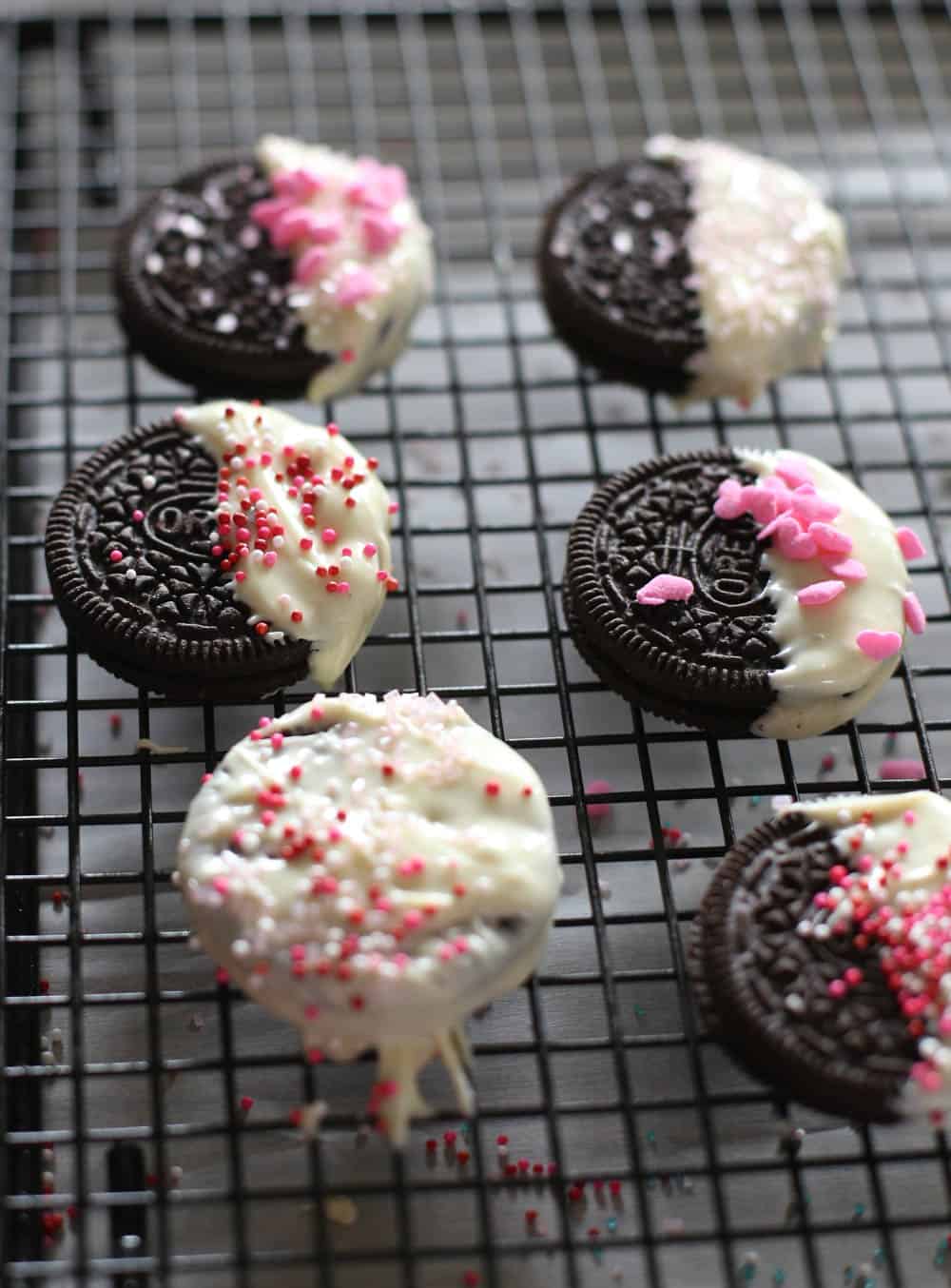 Valentines chocolate covered oreos