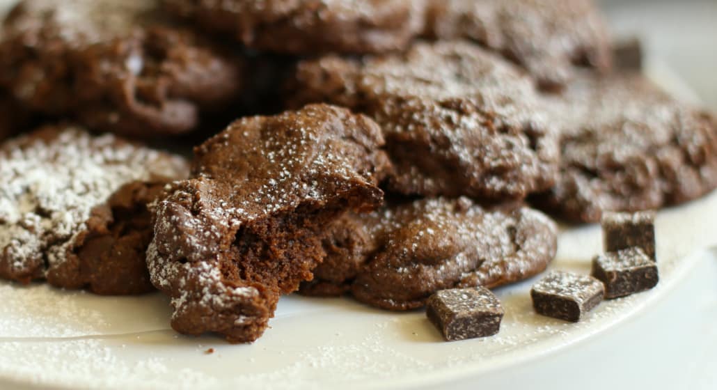 Coffee cookie broken in half 