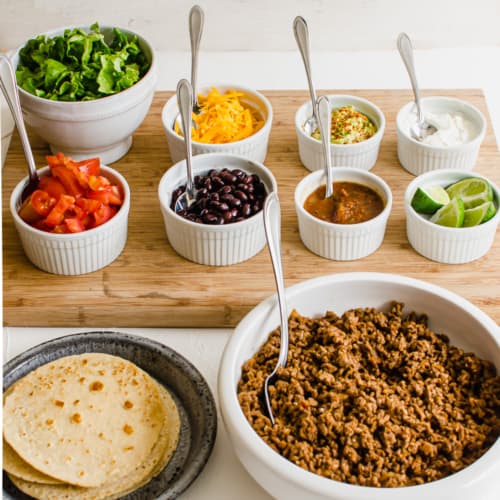 How to Make an Amazing Taco Bar {Great for Groups!} - Thriving Home