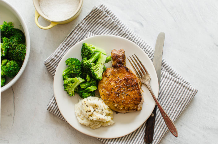 Easy Pan Seared Pork Chops {Only 5 Ingredients} - Thriving Home