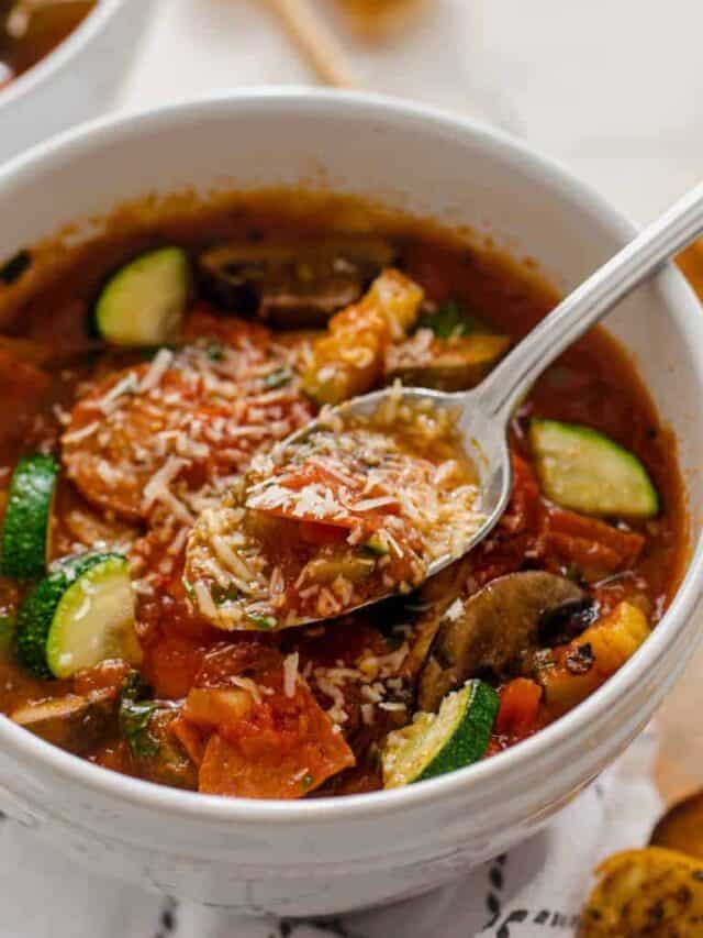 https://thrivinghomeblog.com/wp-content/uploads/2022/01/cropped-pizza-soup-12-768x1160-1.jpg