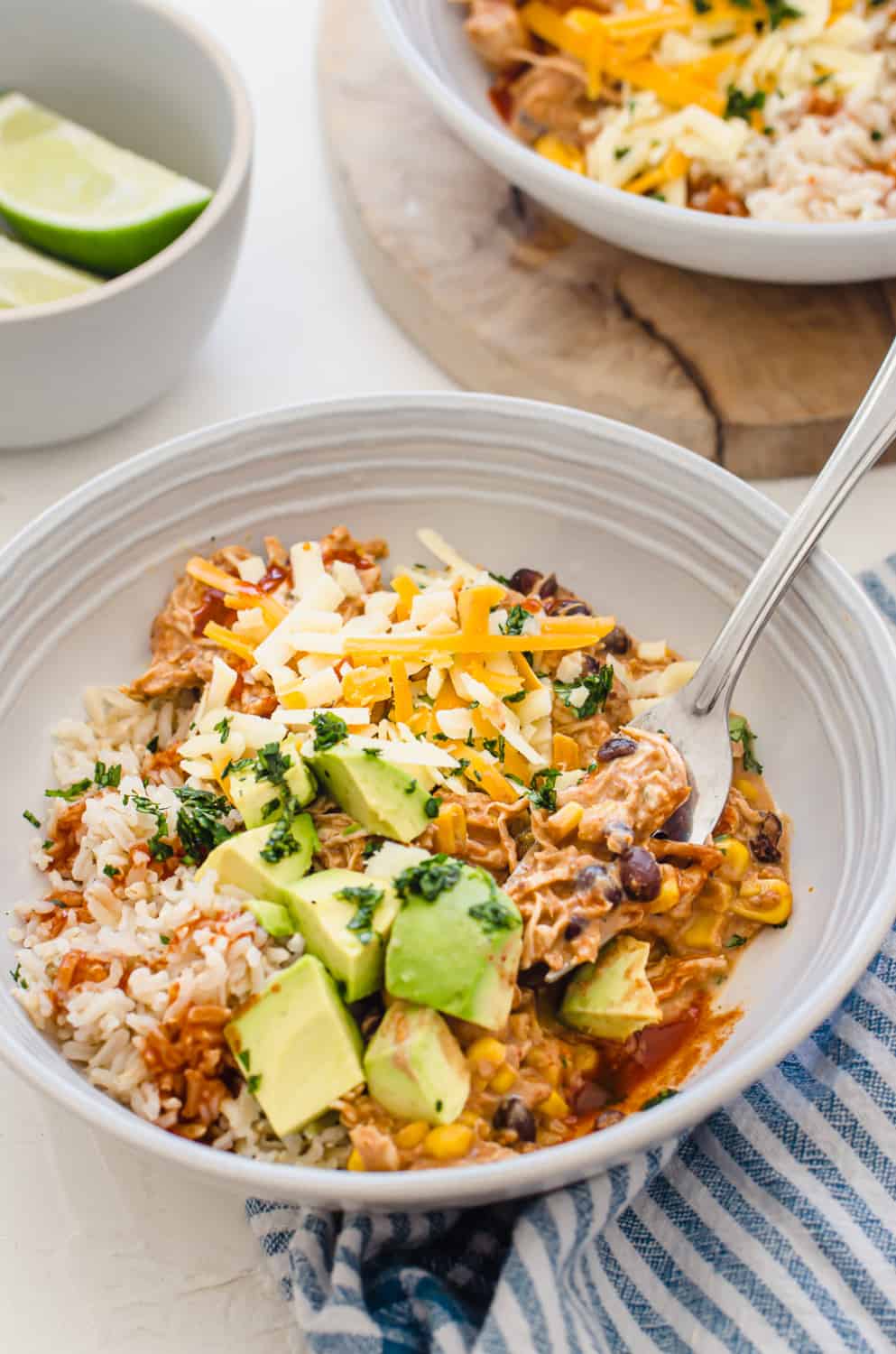 Crockpot Mexican Chicken {Only 6 Ingredients!} - Thriving Home