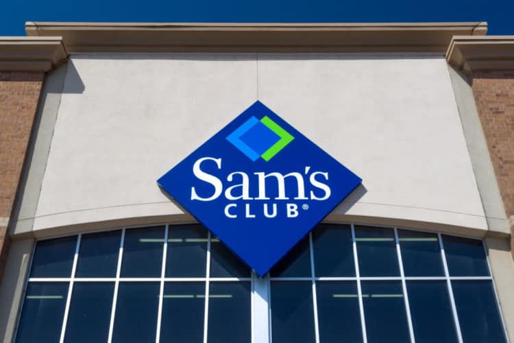 Sam's club sign.