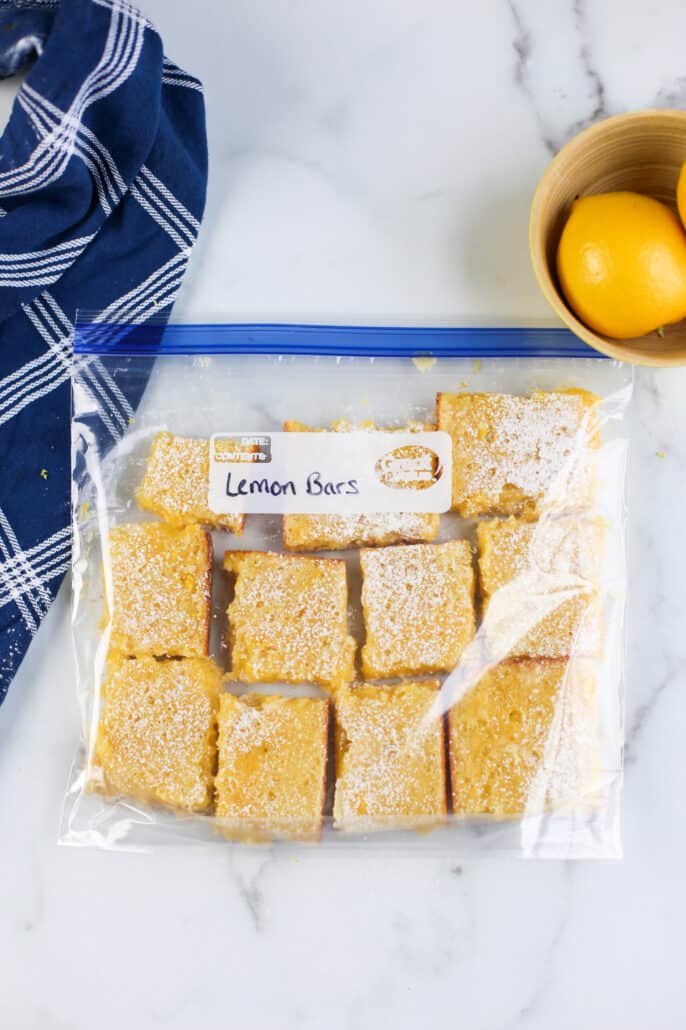 lemon bars in a freezer bag