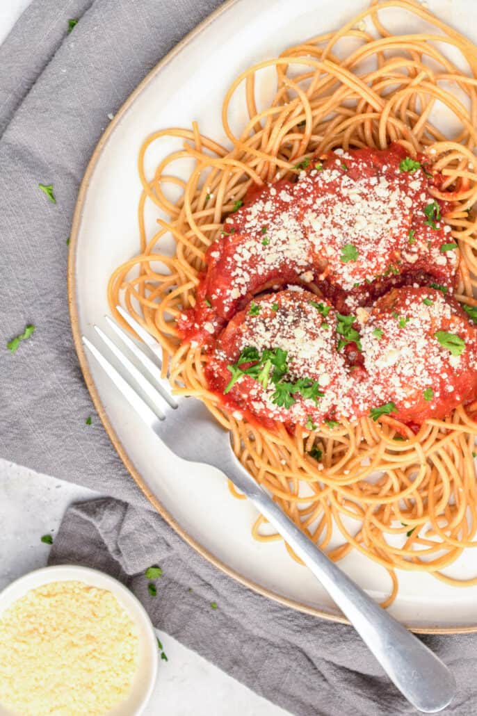 Turkey meatballs in whole wheat pasta