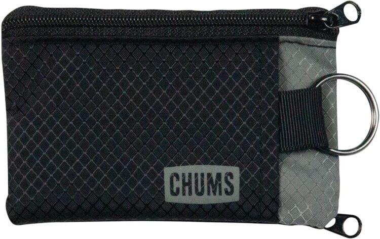 Chums black wallet for teen boys.