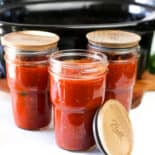 Crock Pot Marinara Sauce in mason jars.