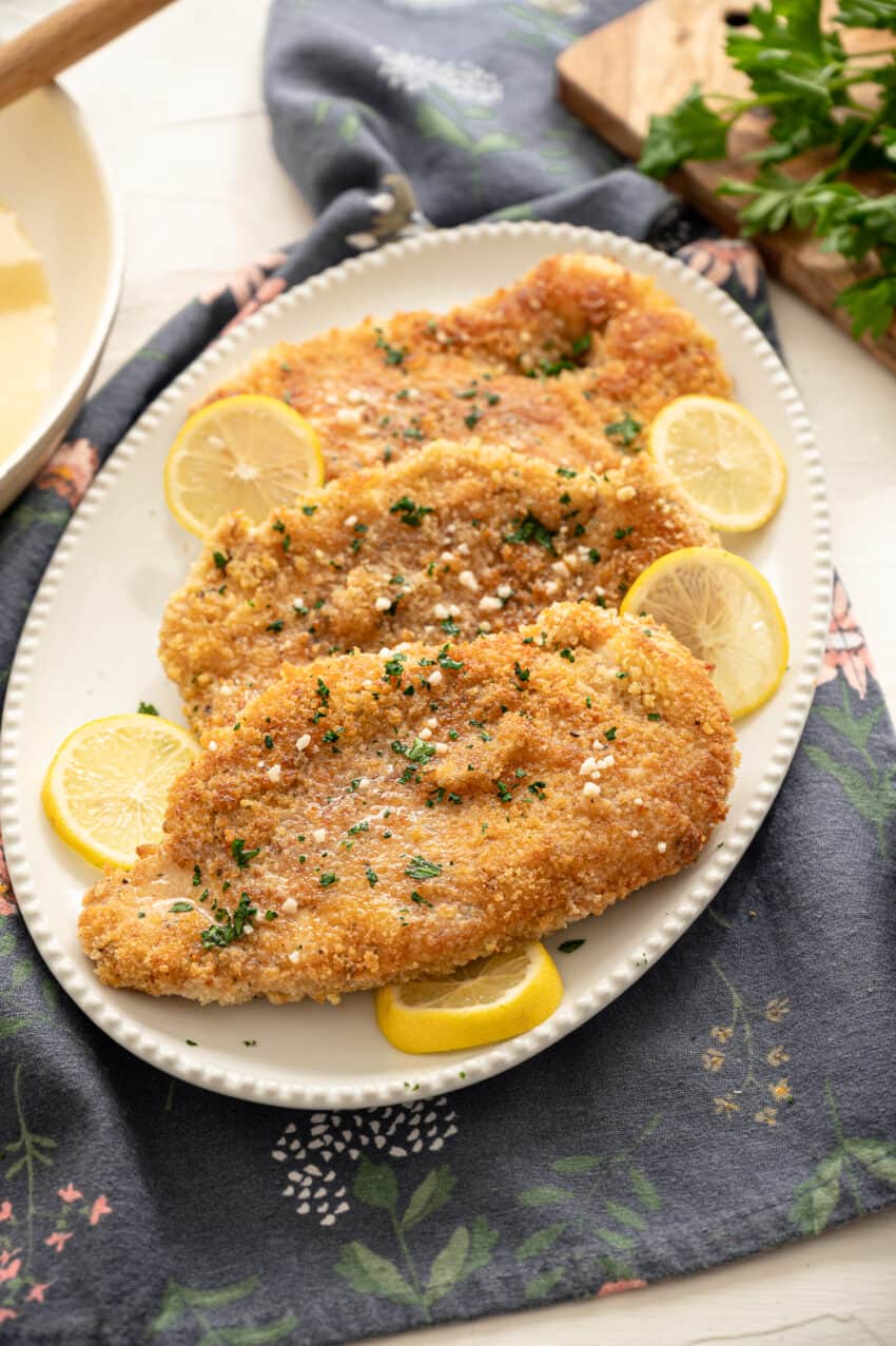 Crispy Chicken Cutlets with Lemon Butter Sauce