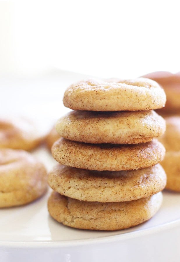 A stack of snickerdoodle cookies. 