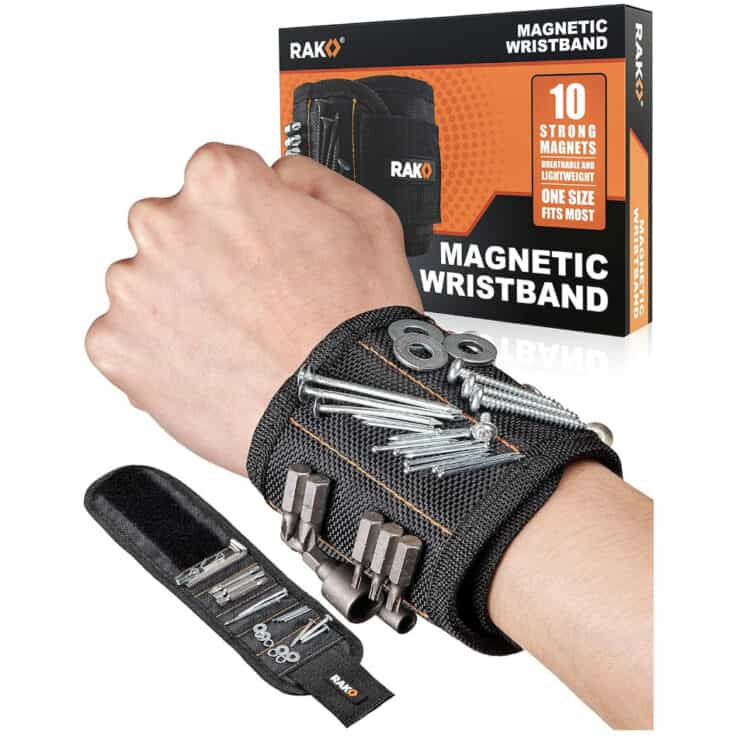 Magnetic wrist band.