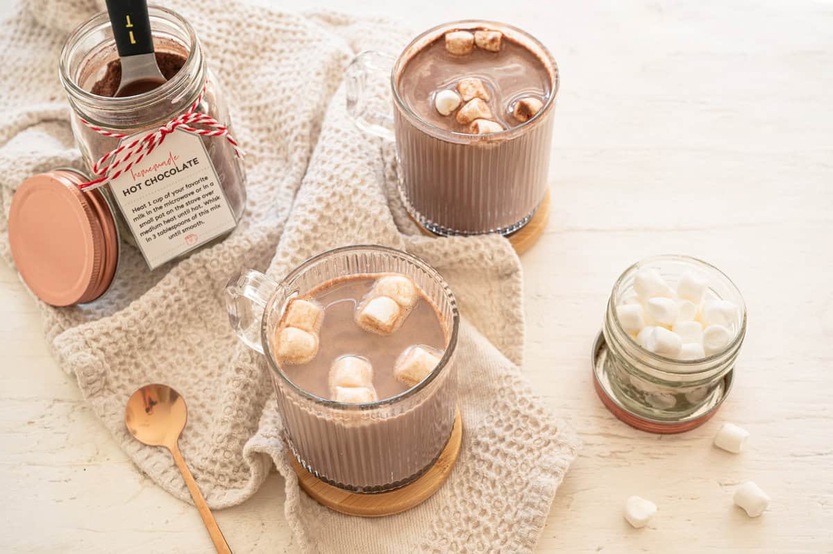 3-Ingredient Hot Chocolate Mix