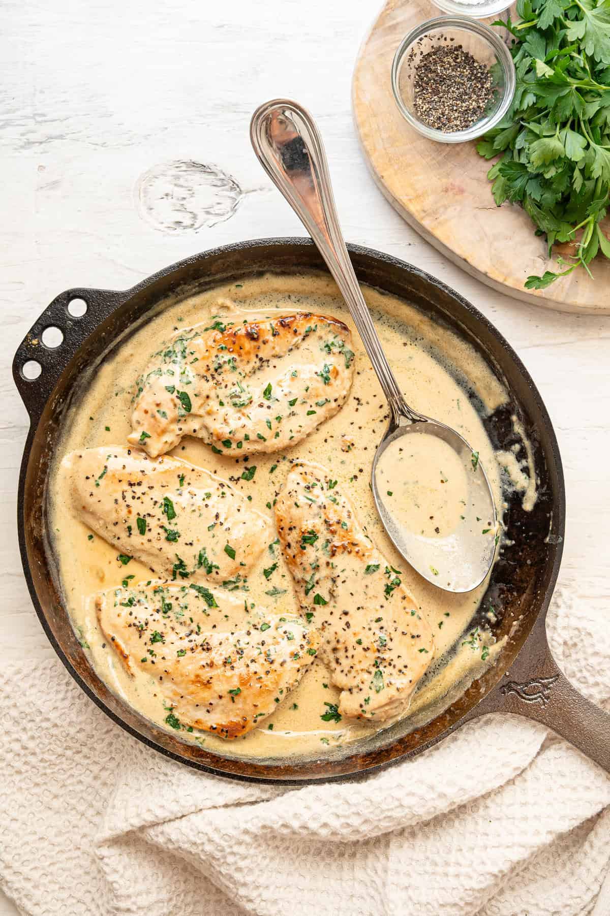 4-Ingredient Boursin Chicken - Thriving Home